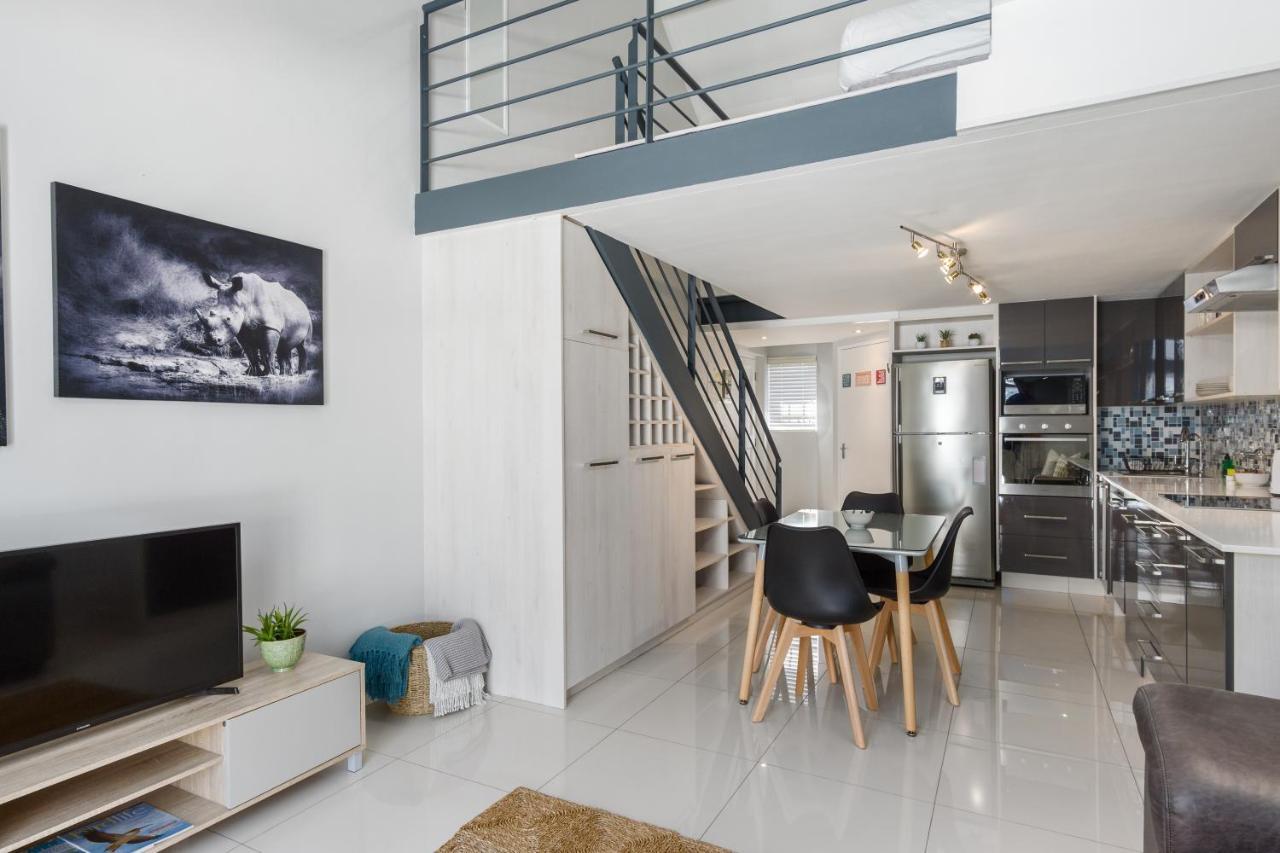 Sutton Place 57 * Cape Town