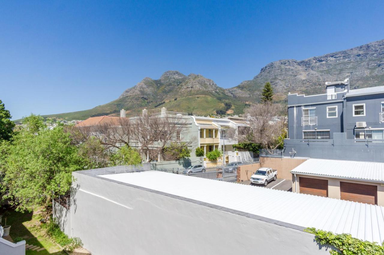 Sutton Place 57 Apartment Cape Town